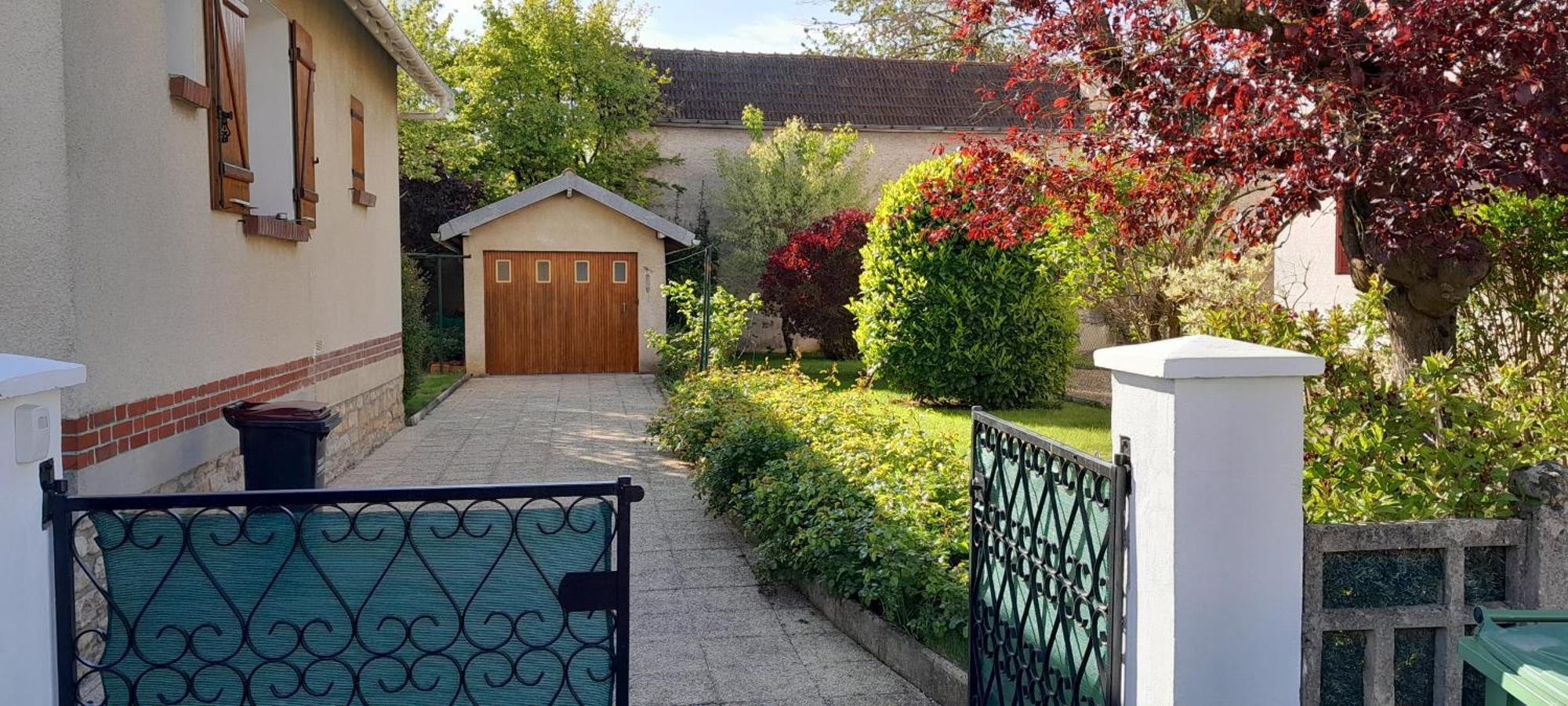 Un Brin De Bonheur Troyes Exterior foto